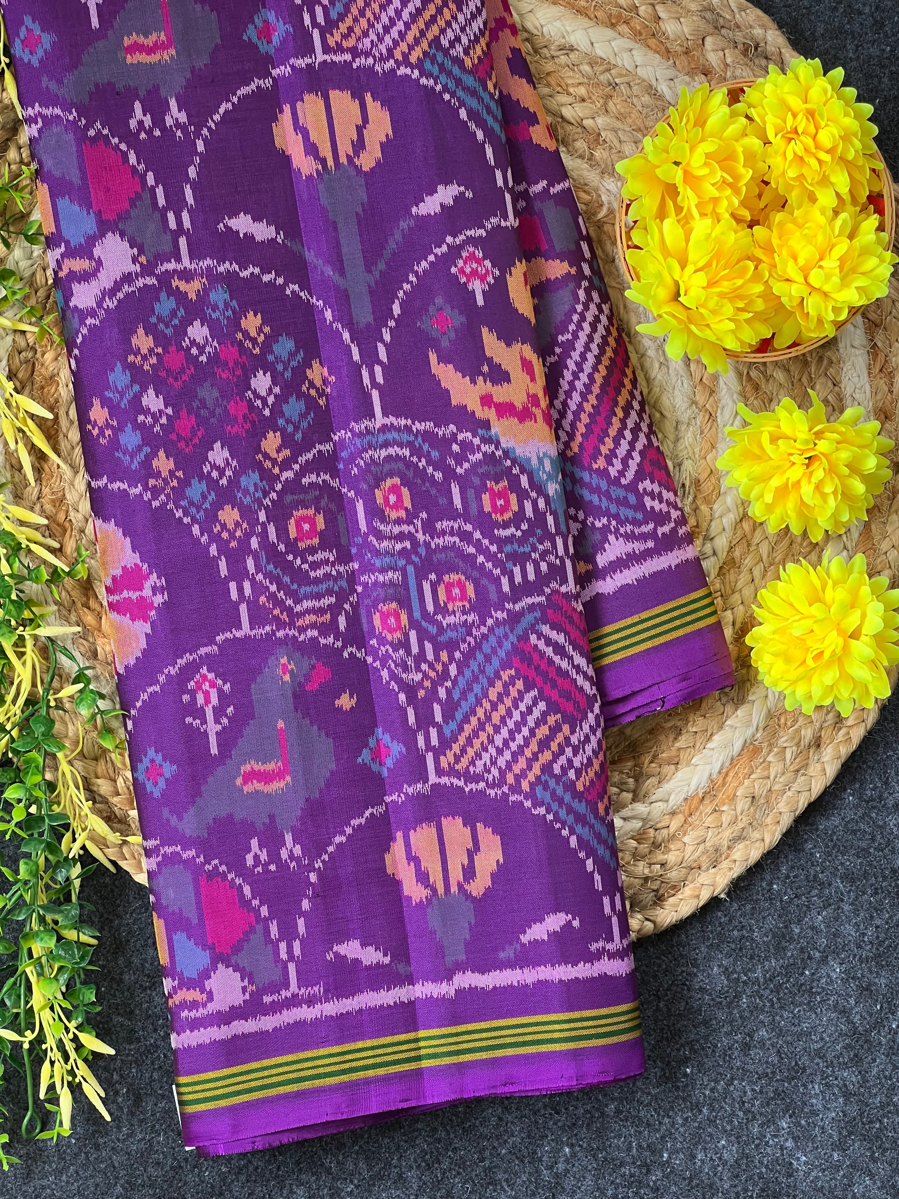 Exclusive Design Handwoven Patola Silk Saree Main image