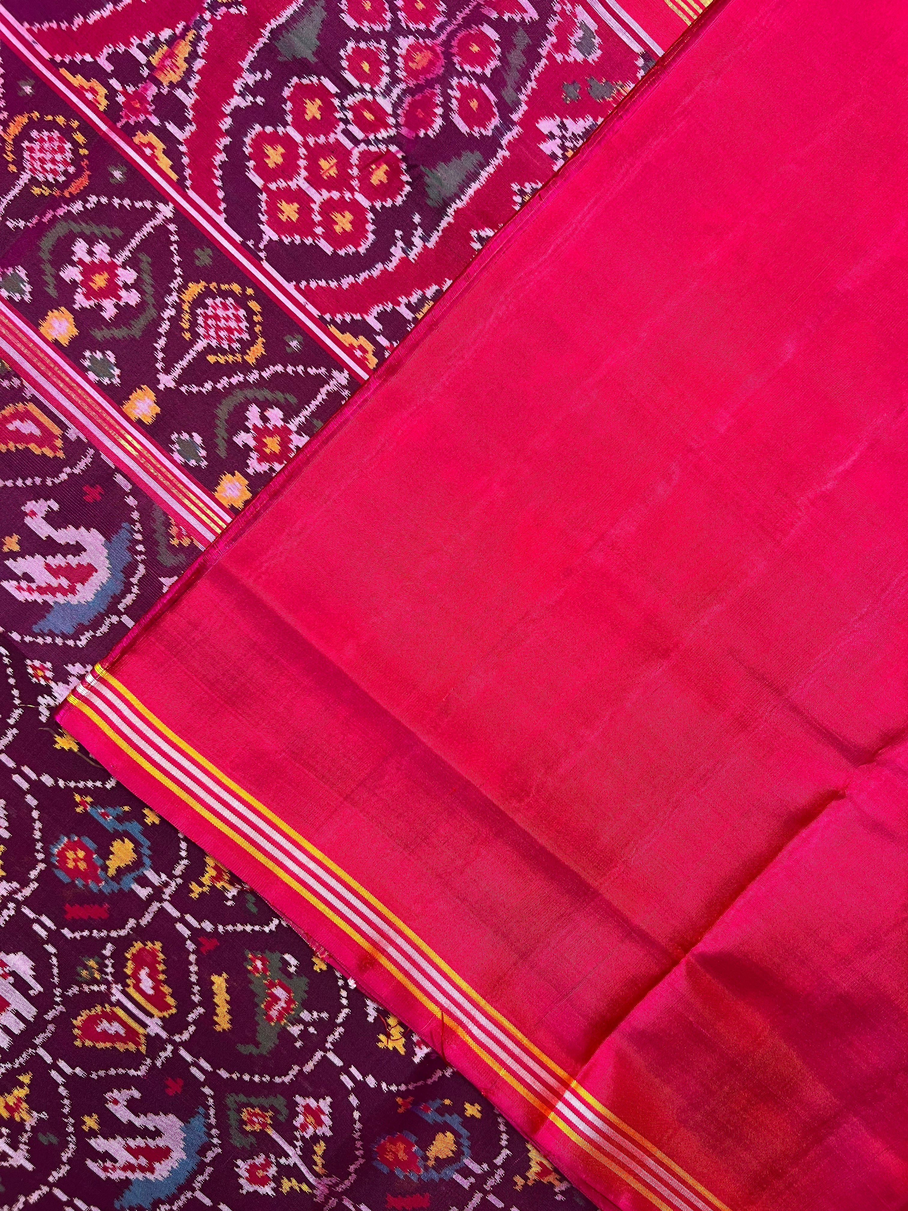 Green Motif Design Handwoven Patola Silk Saree
