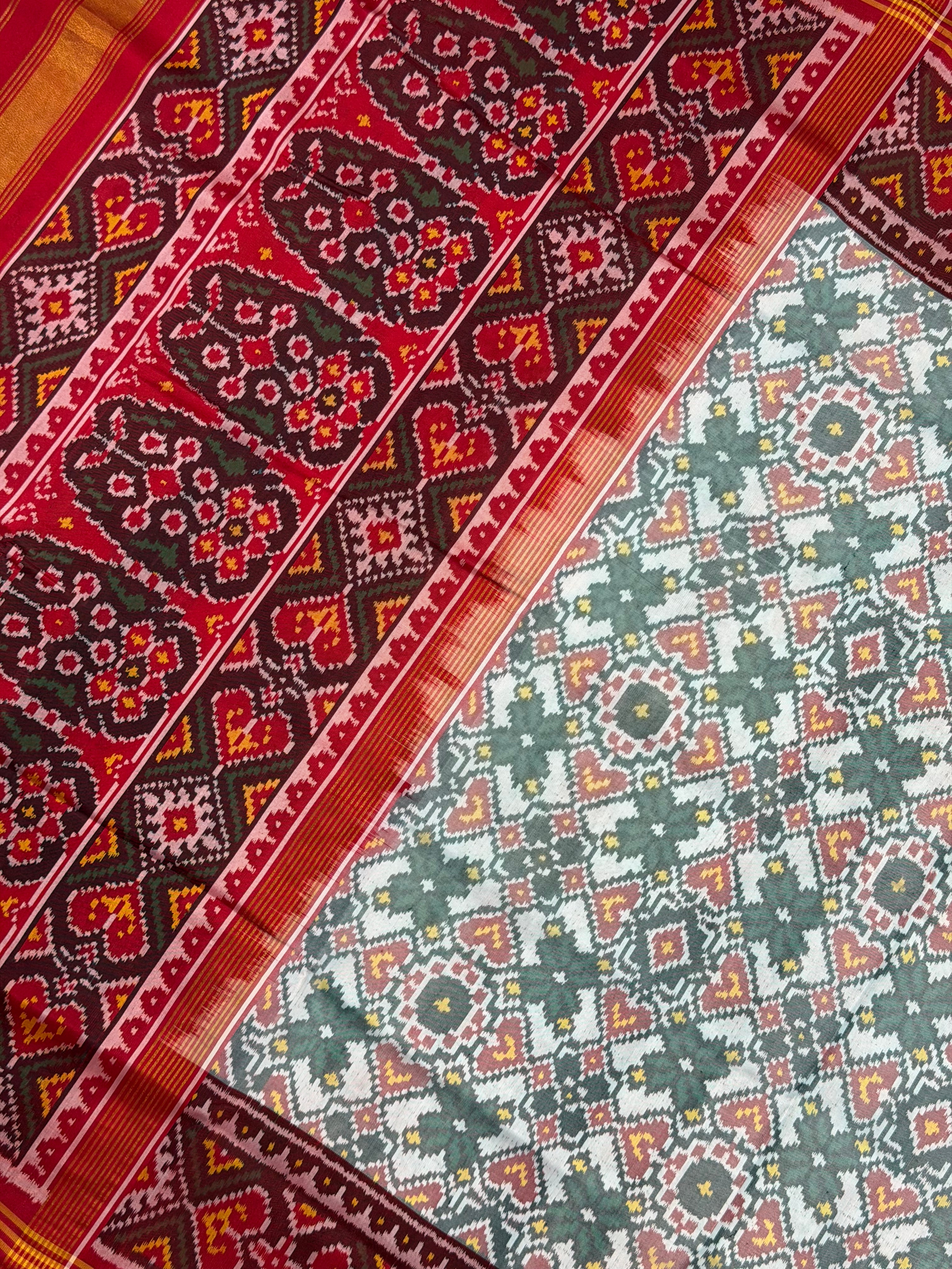 Pure White Traditional Design Handwoven Patola Silk Saree Secondary image