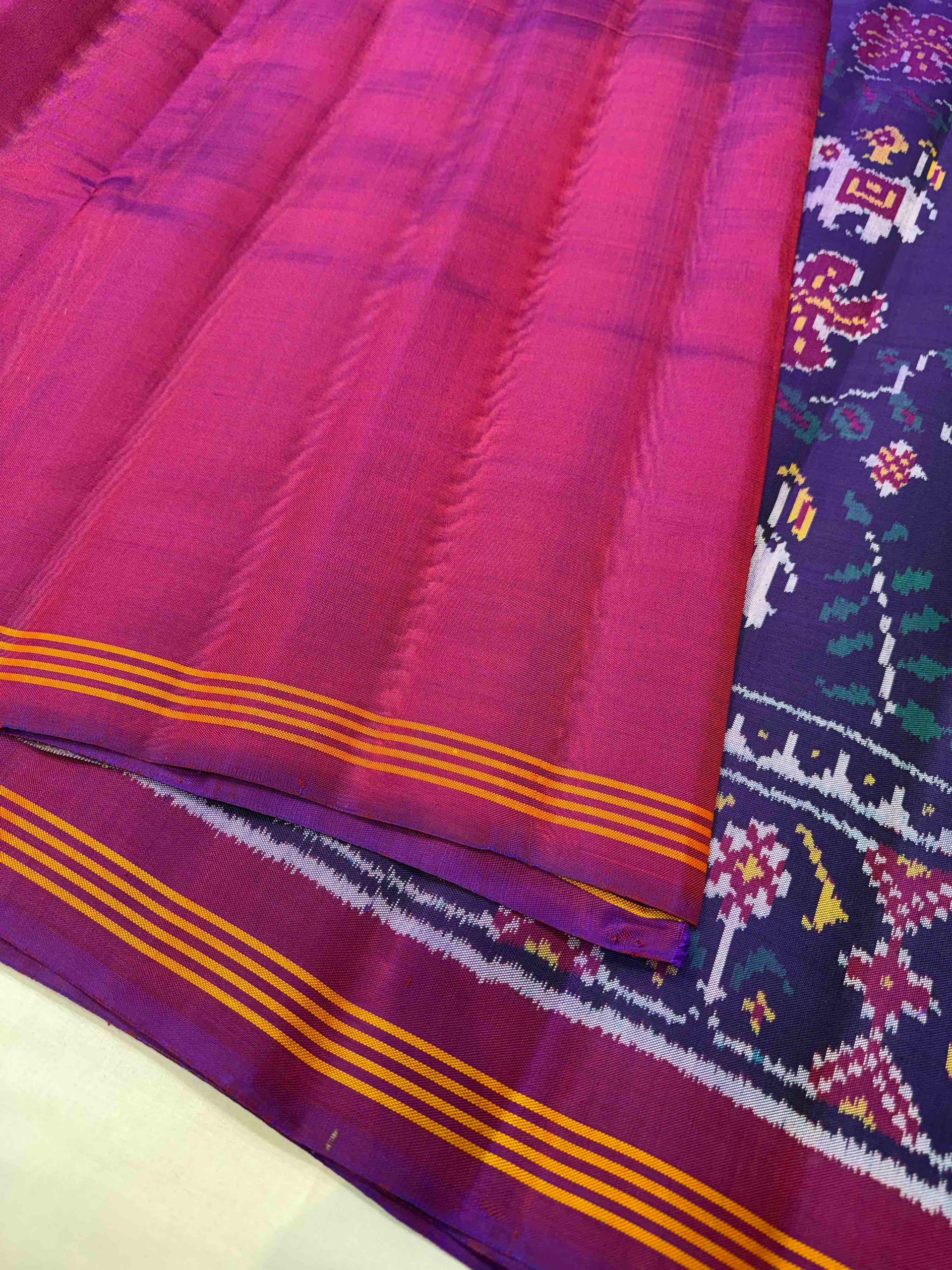 Purple color Motif Design Handwoven Patola Silk Saree