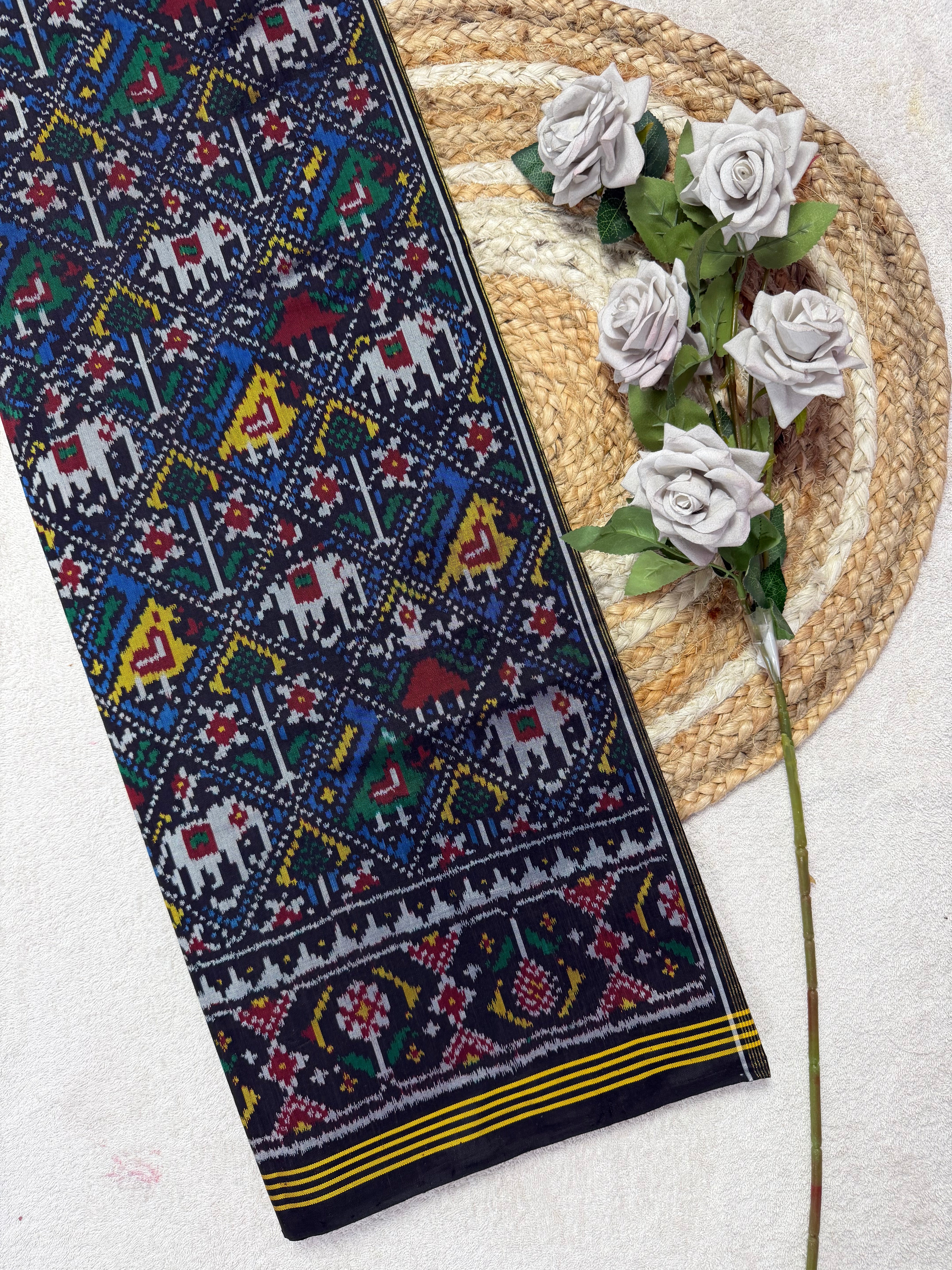 Blue-Black Narikunj Traditional Design Handwoven Patola Silk Saree Main image