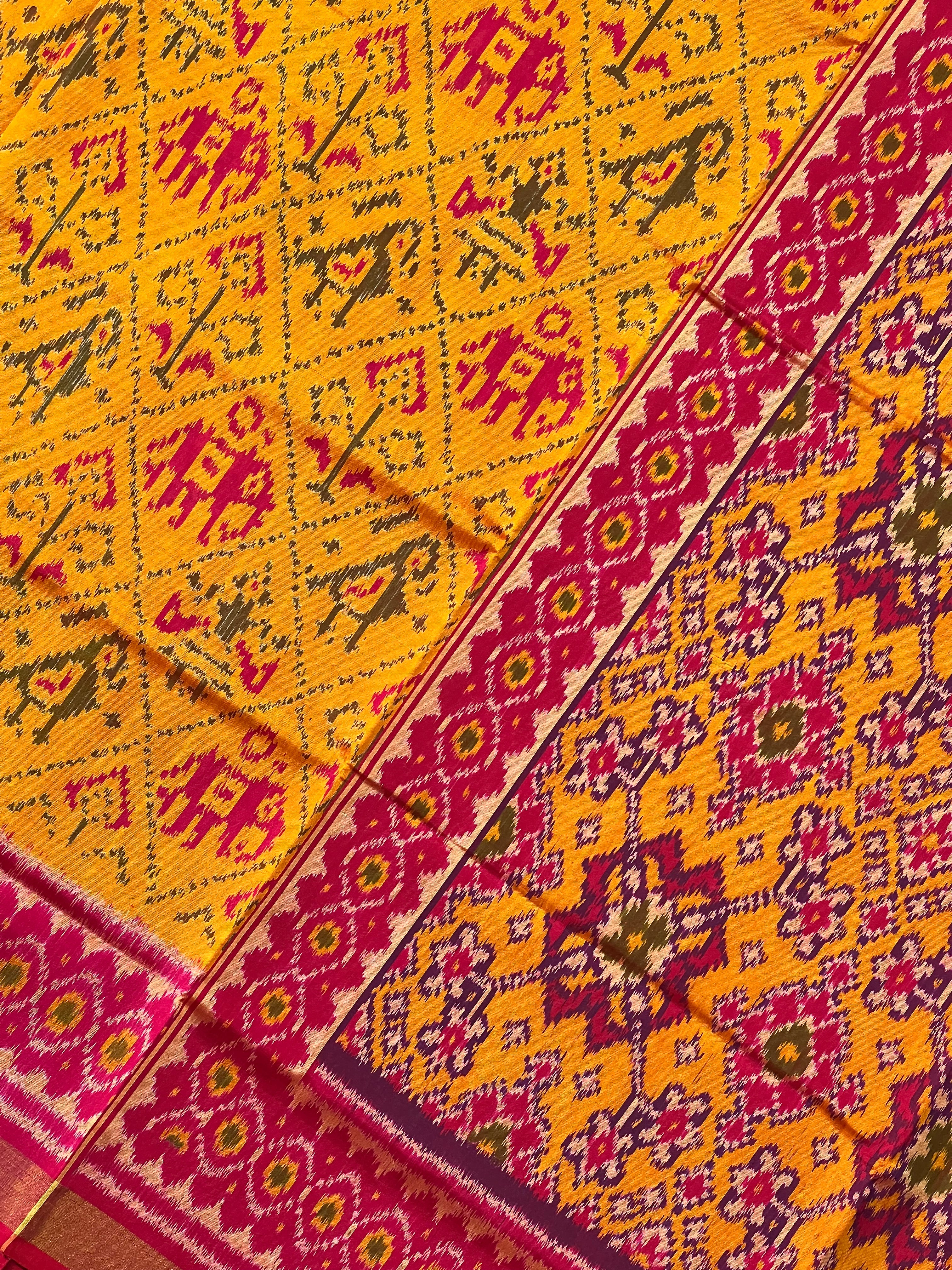 Typical Narikunj Traditional Design Handwoven Patola Silk Saree