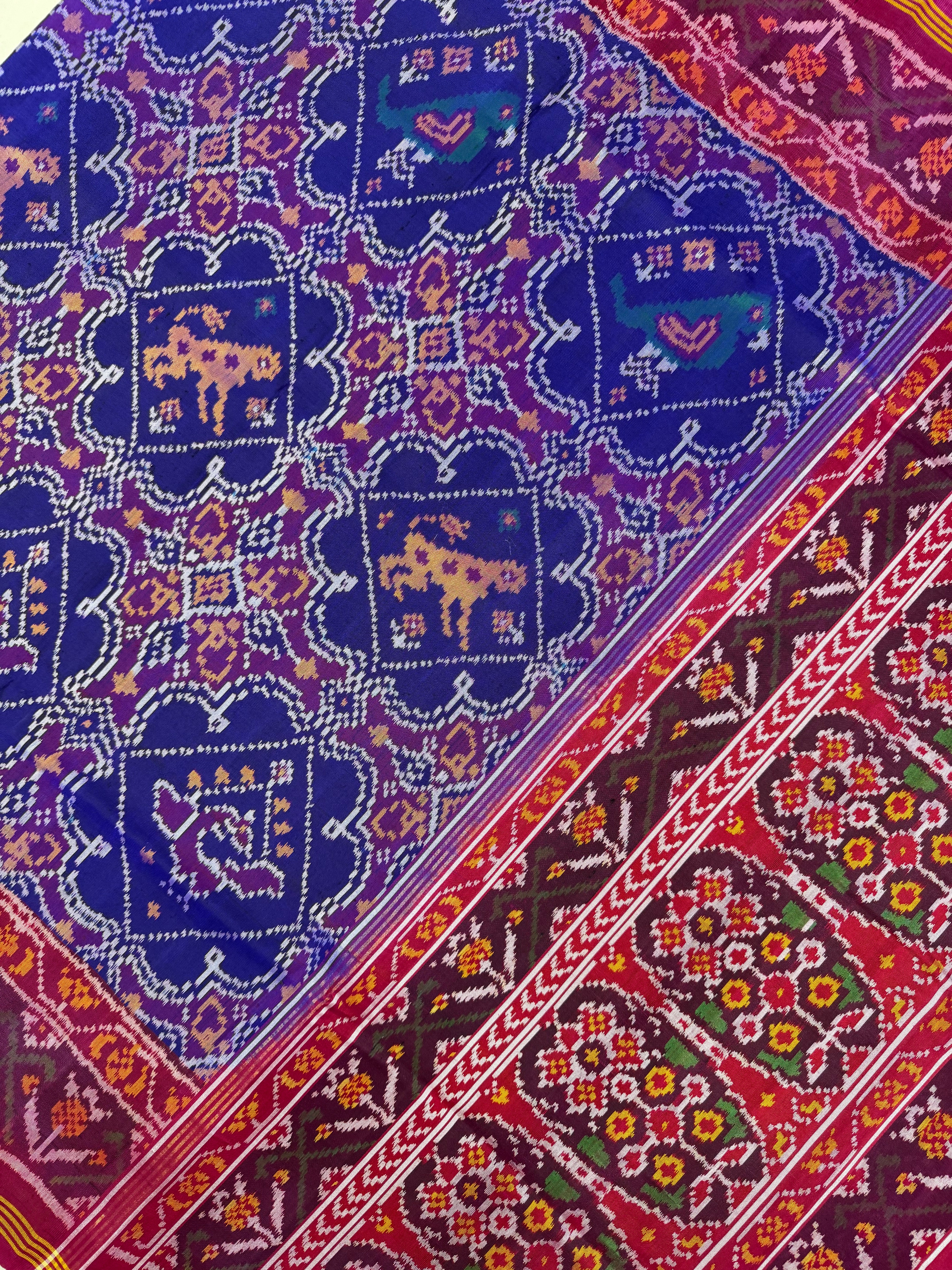 Big Motifs Design Handwoven Patola Silk Saree Secondary image