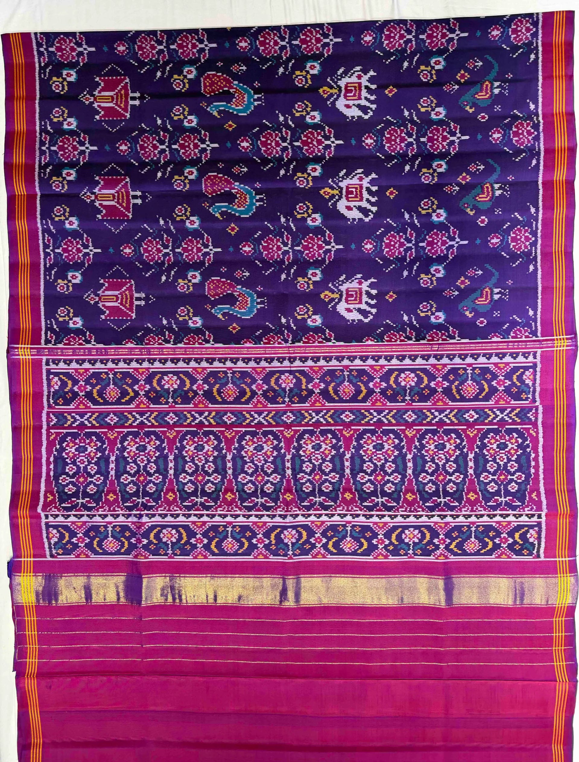 exclusive Motifs Design Handwoven Patola Silk Saree