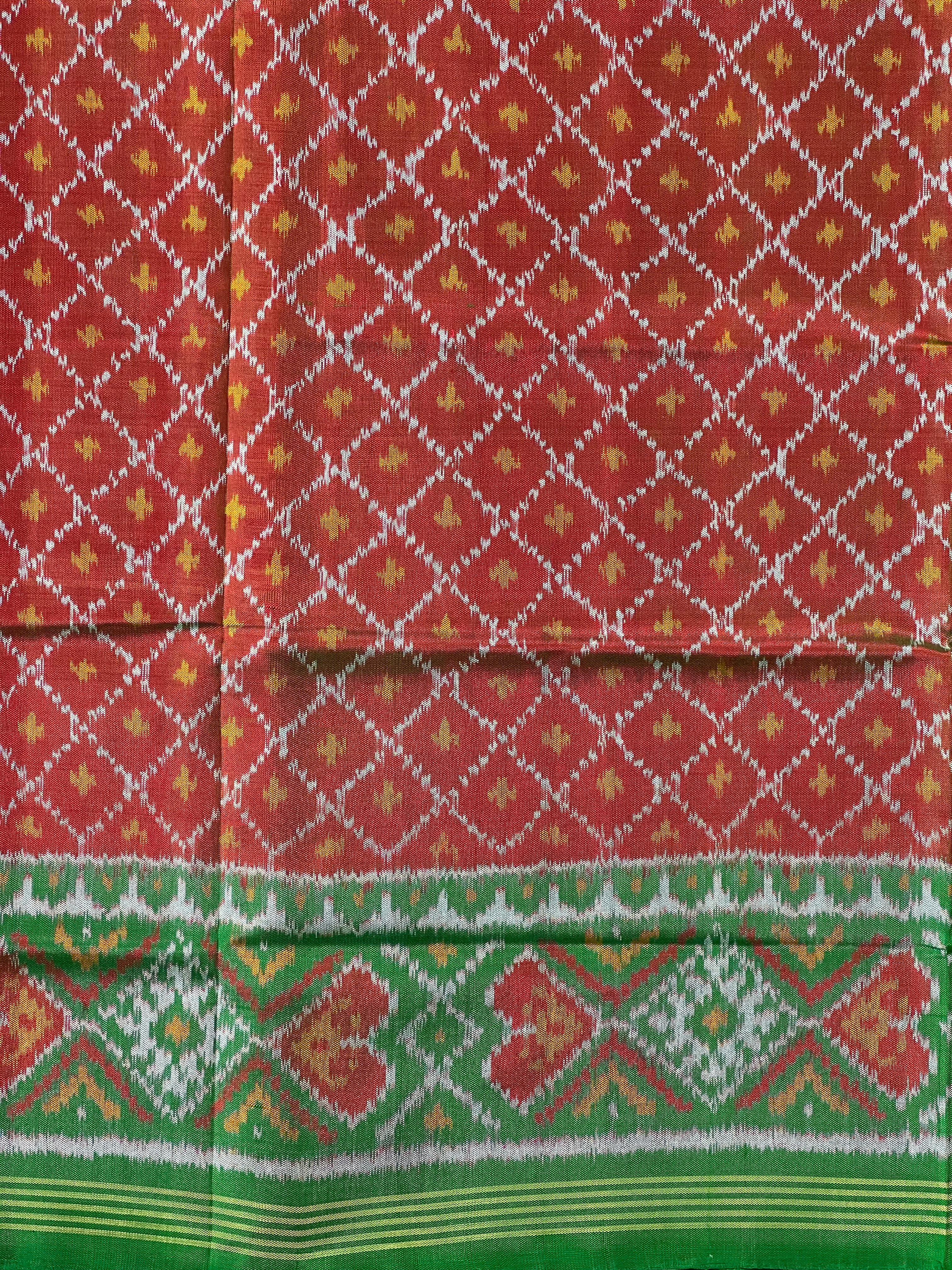 Buttonful Traditional Design Handwoven Patola Silk Saree