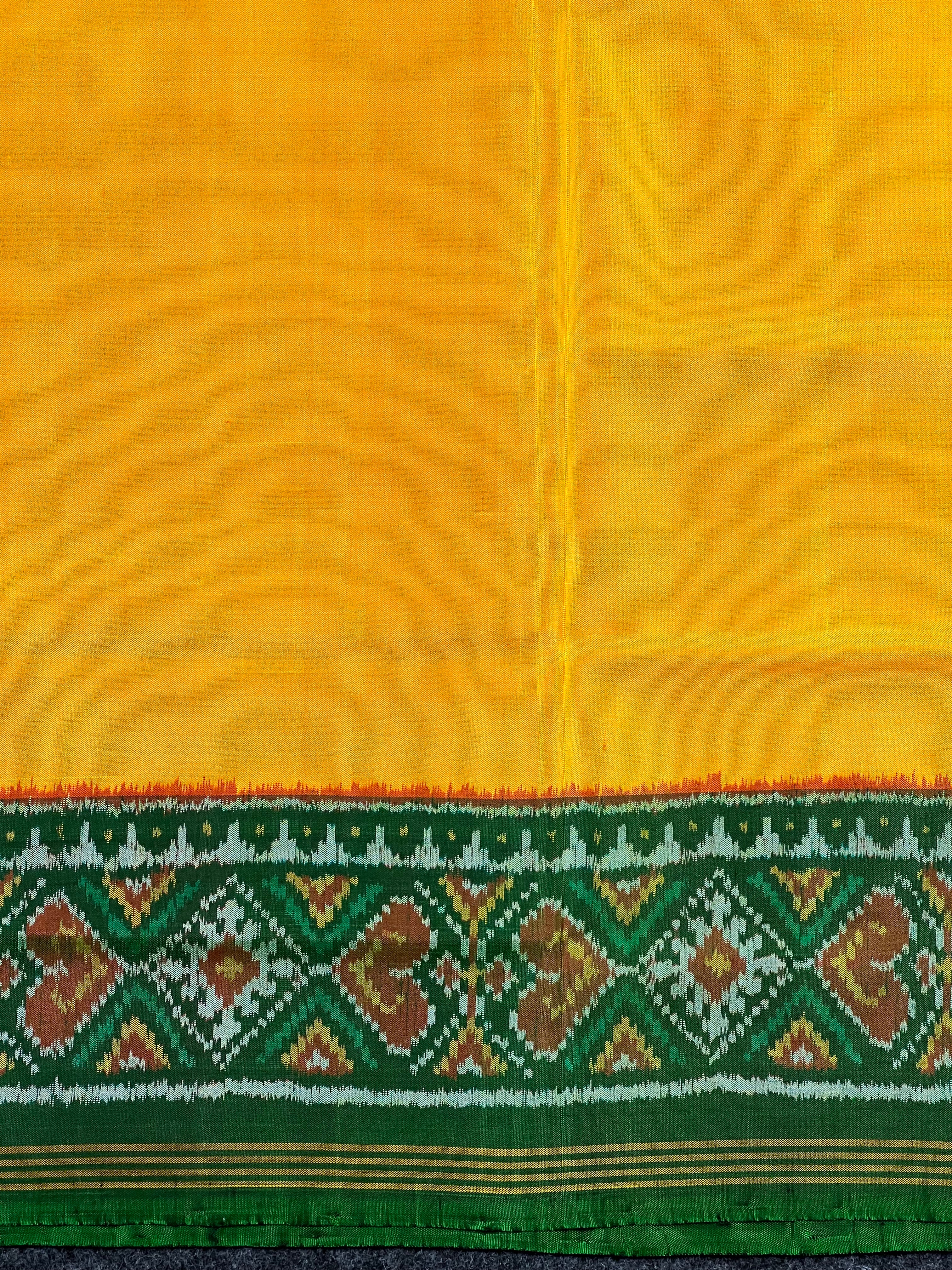 Ganga-Jamuna Traditional Handwoven Patola Silk Saree