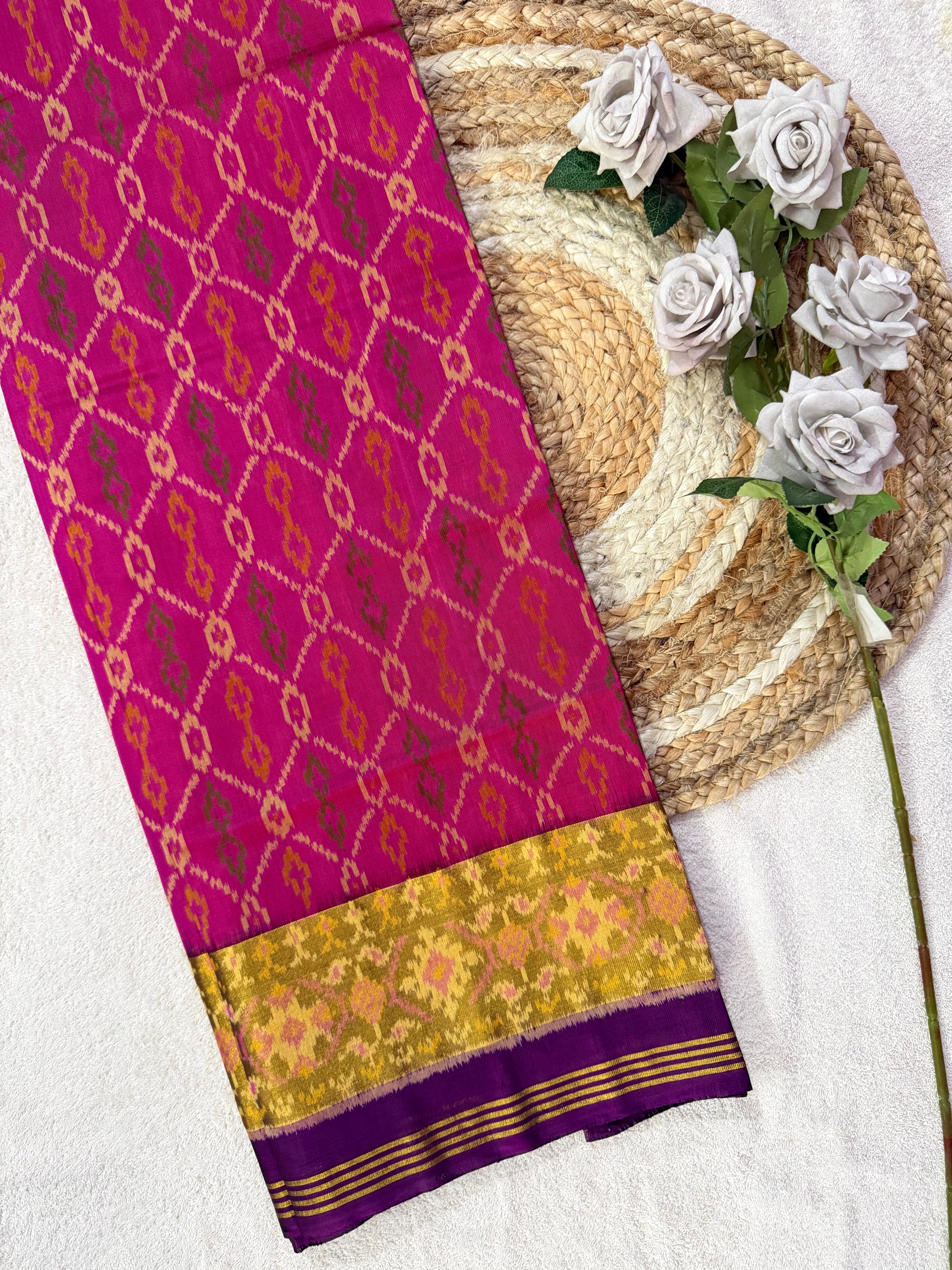 Fancy Design Handwoven Patola Silk Saree Main image