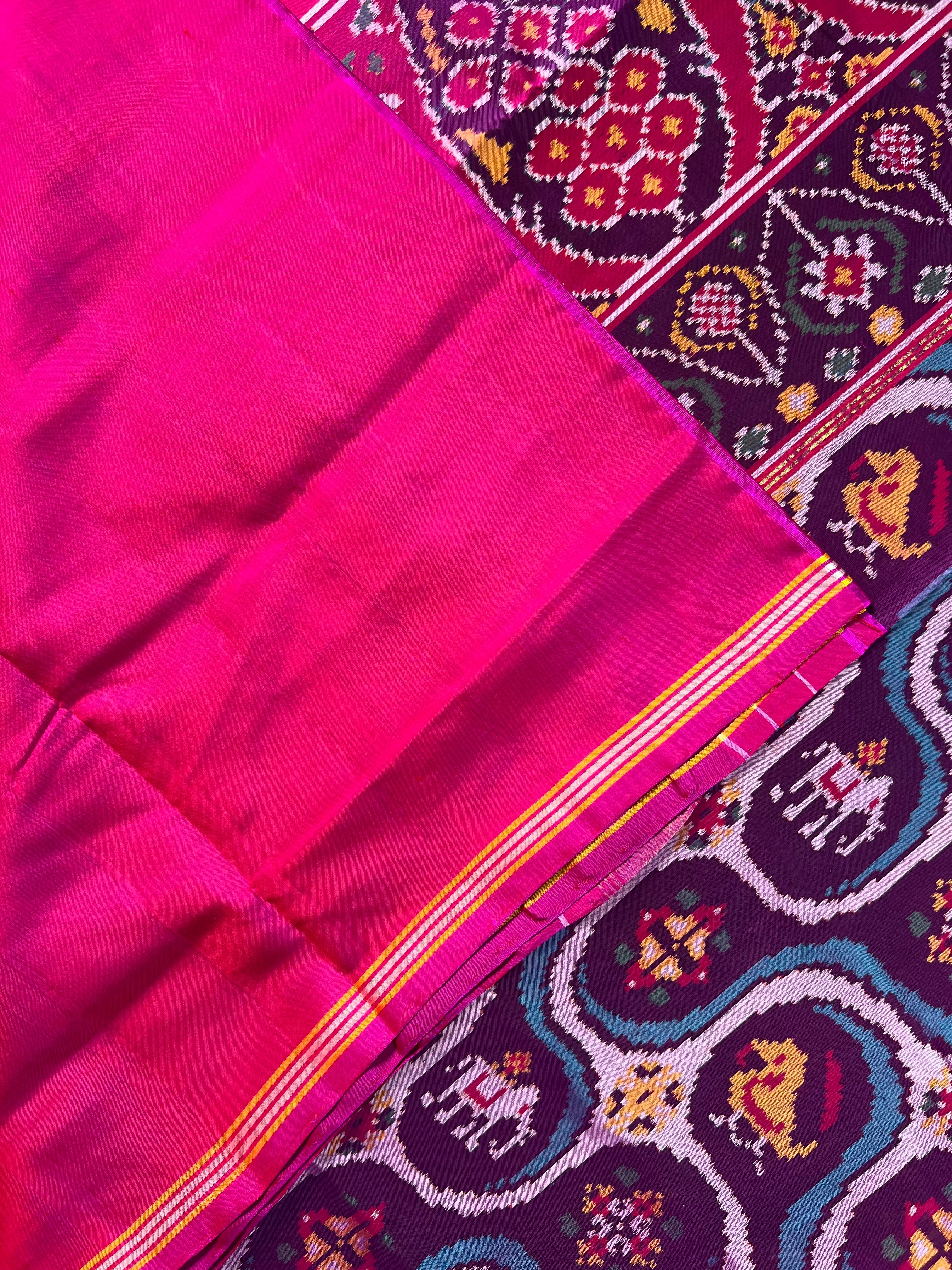 Exclusive Motif Design Handwoven Patola Silk Saree
