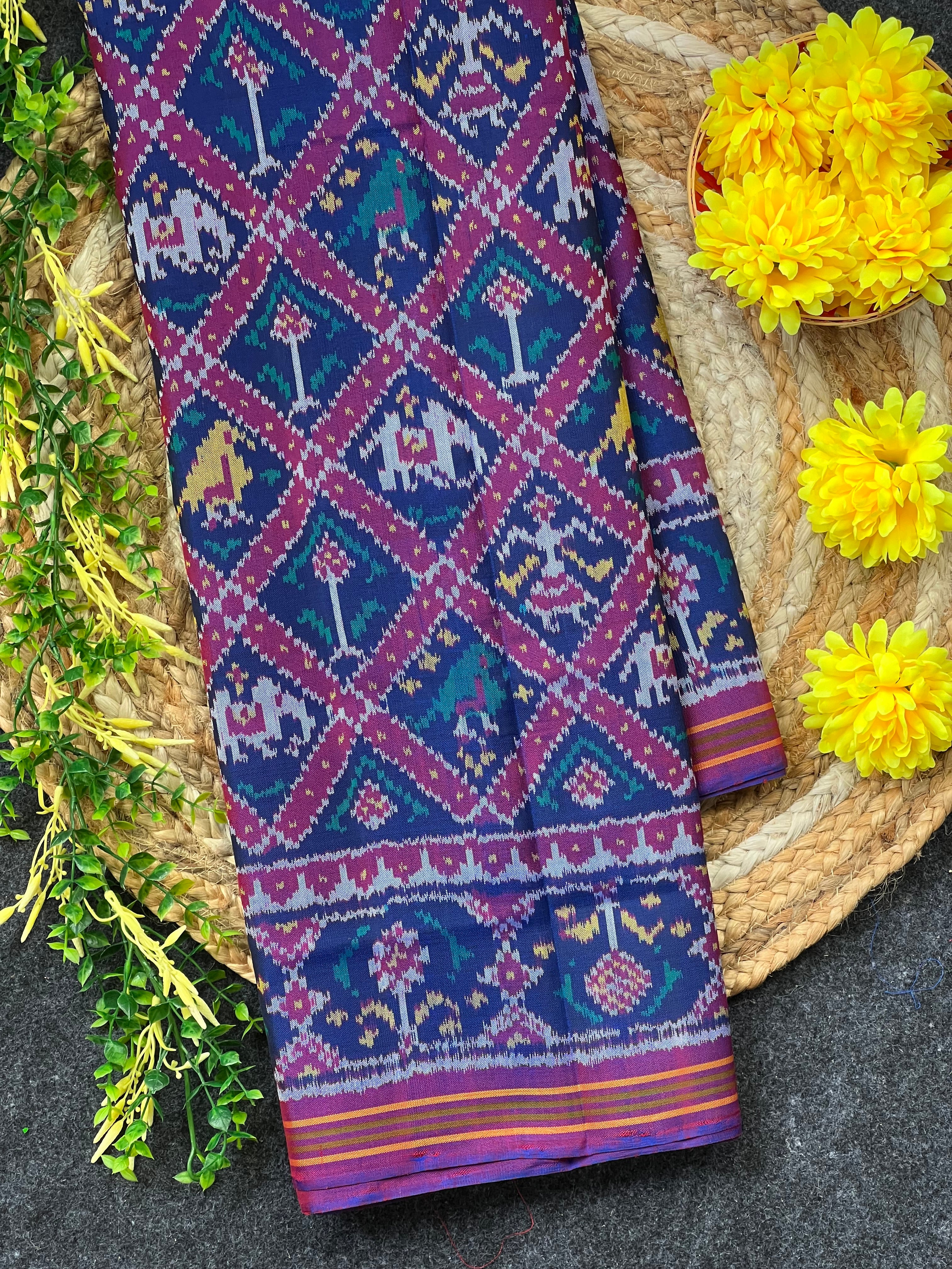 Typical Narikunj Design Handwoven Patola Silk Saree