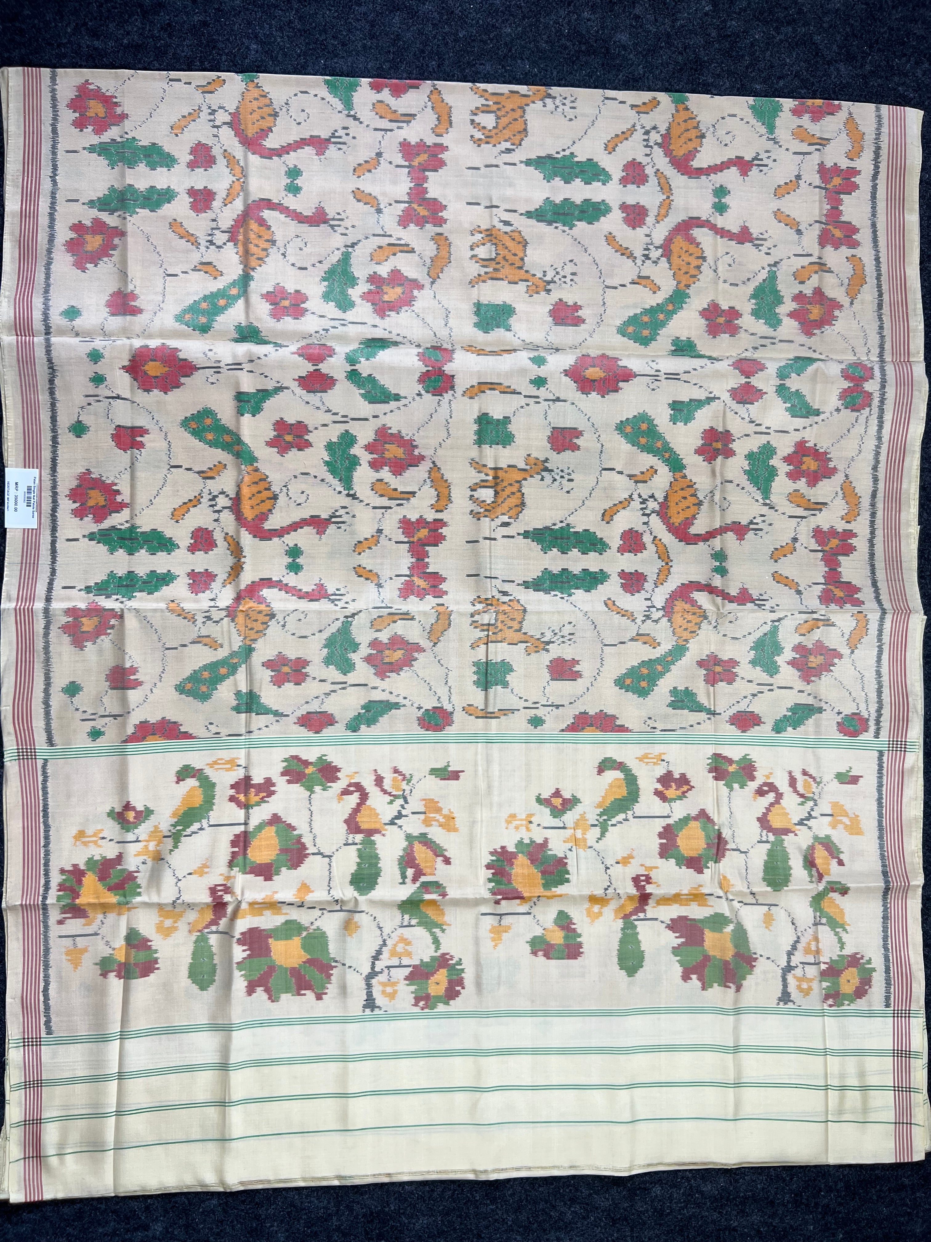 Peacock Design with Exclusive Pallu Handwoven Patola Silk Saree Secondary image