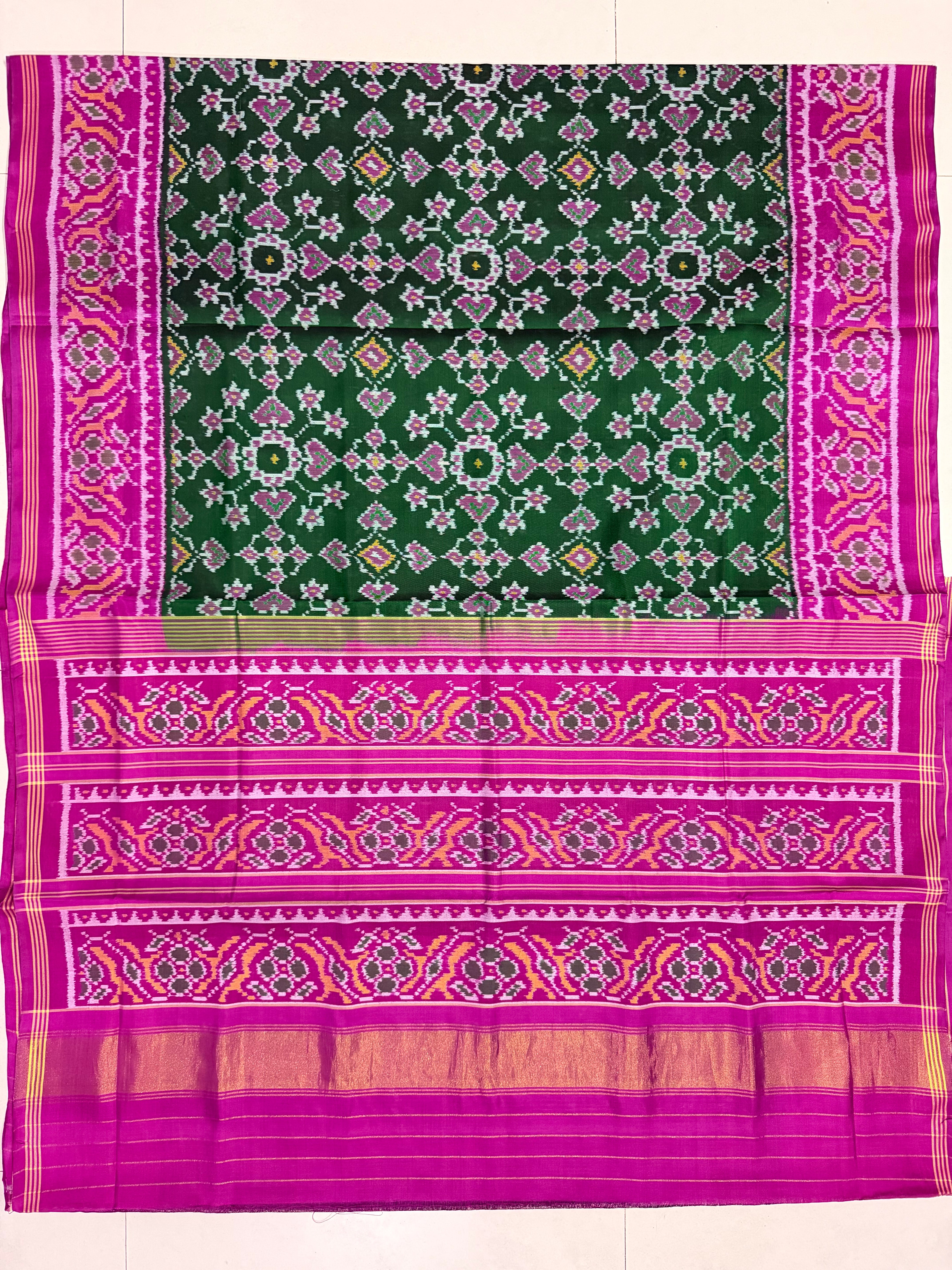 Navratna Manekchowk Design Handwoven Patola Silk Saree Secondary image