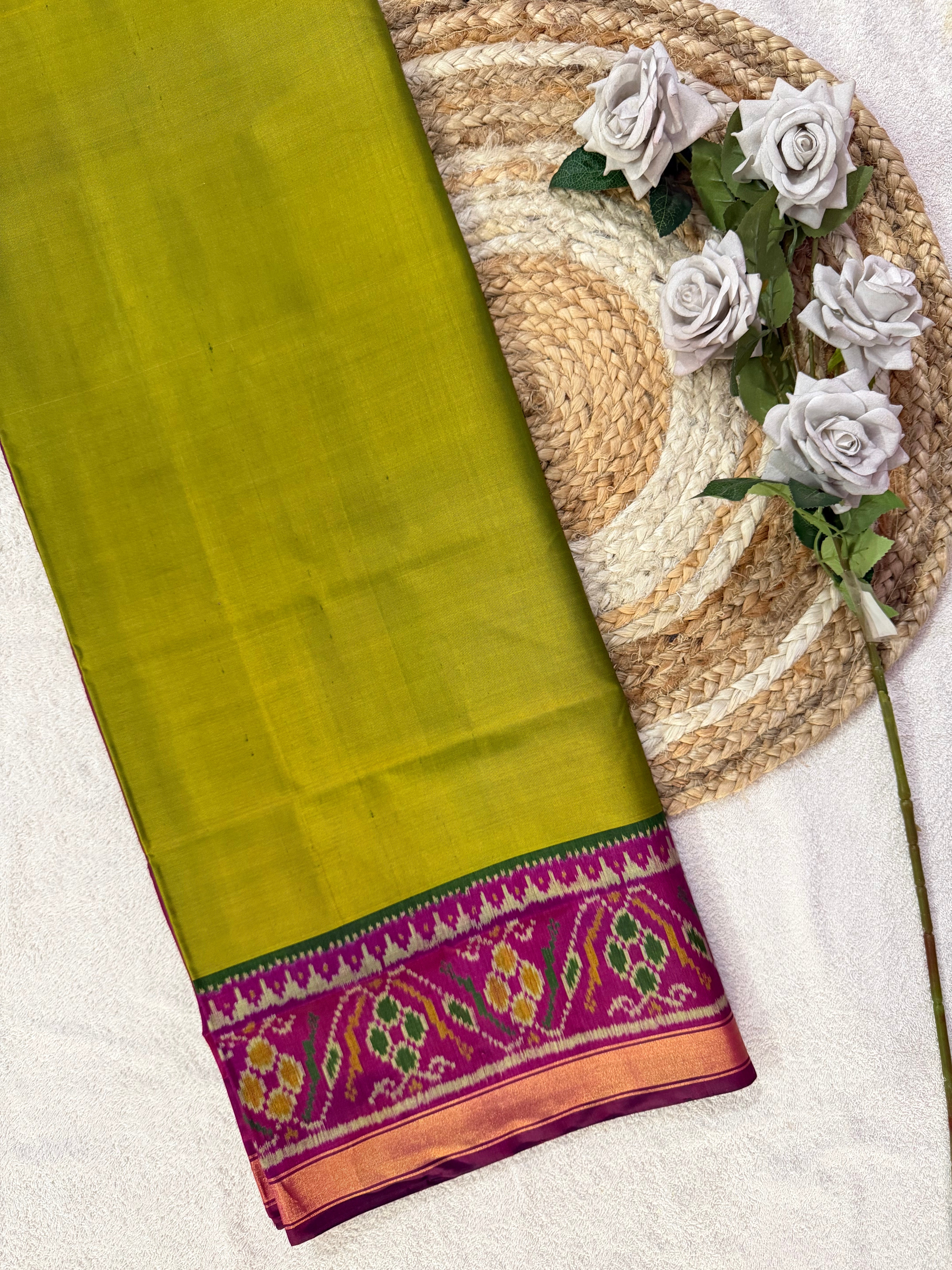 Parrot Green Gala Border Handwoven Patola Silk Saree Main image