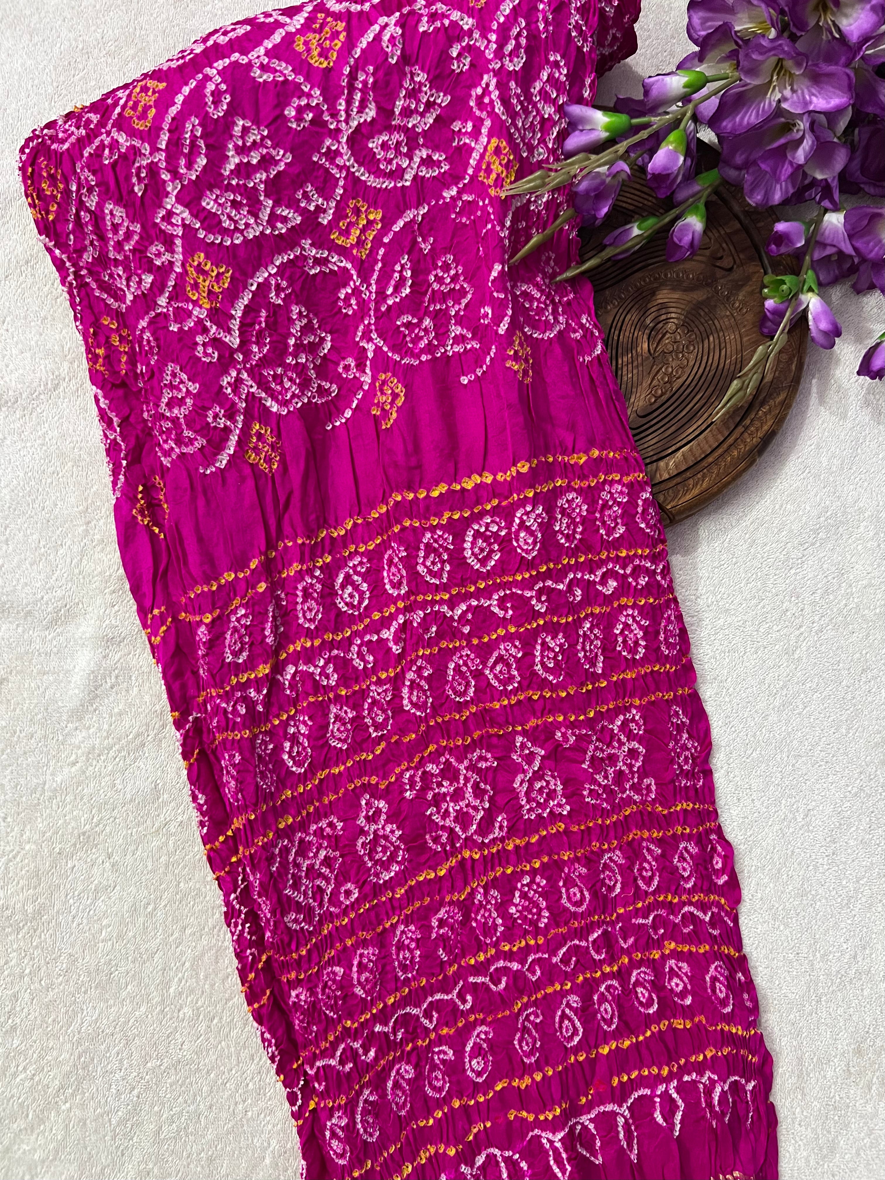 Gaji Silk Bandhej Saree Main image