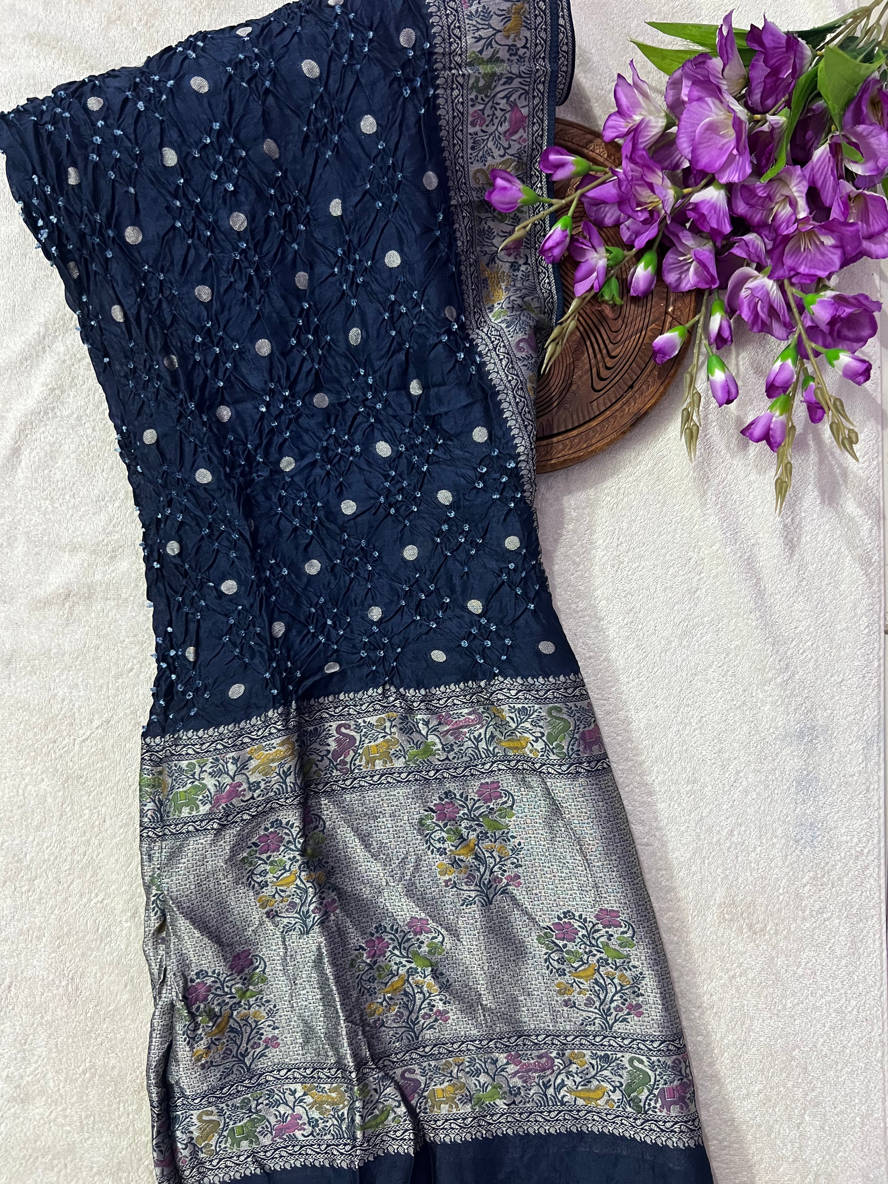 Tussar Bandhej Saree Main image