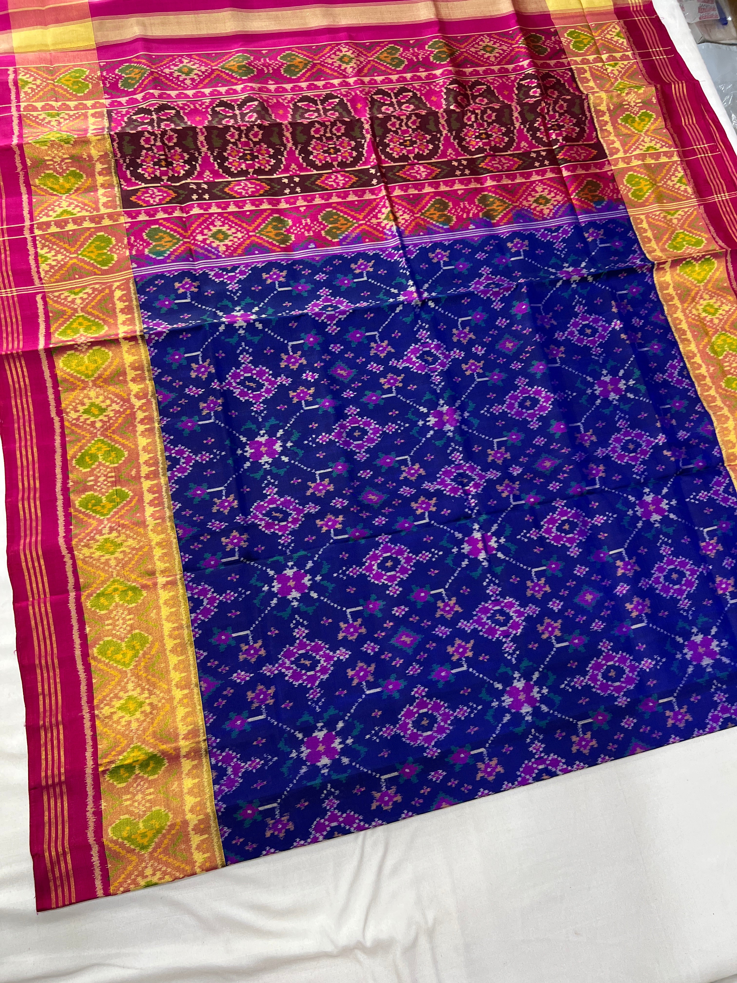 Handwoven Patola Silk Saree Secondary image