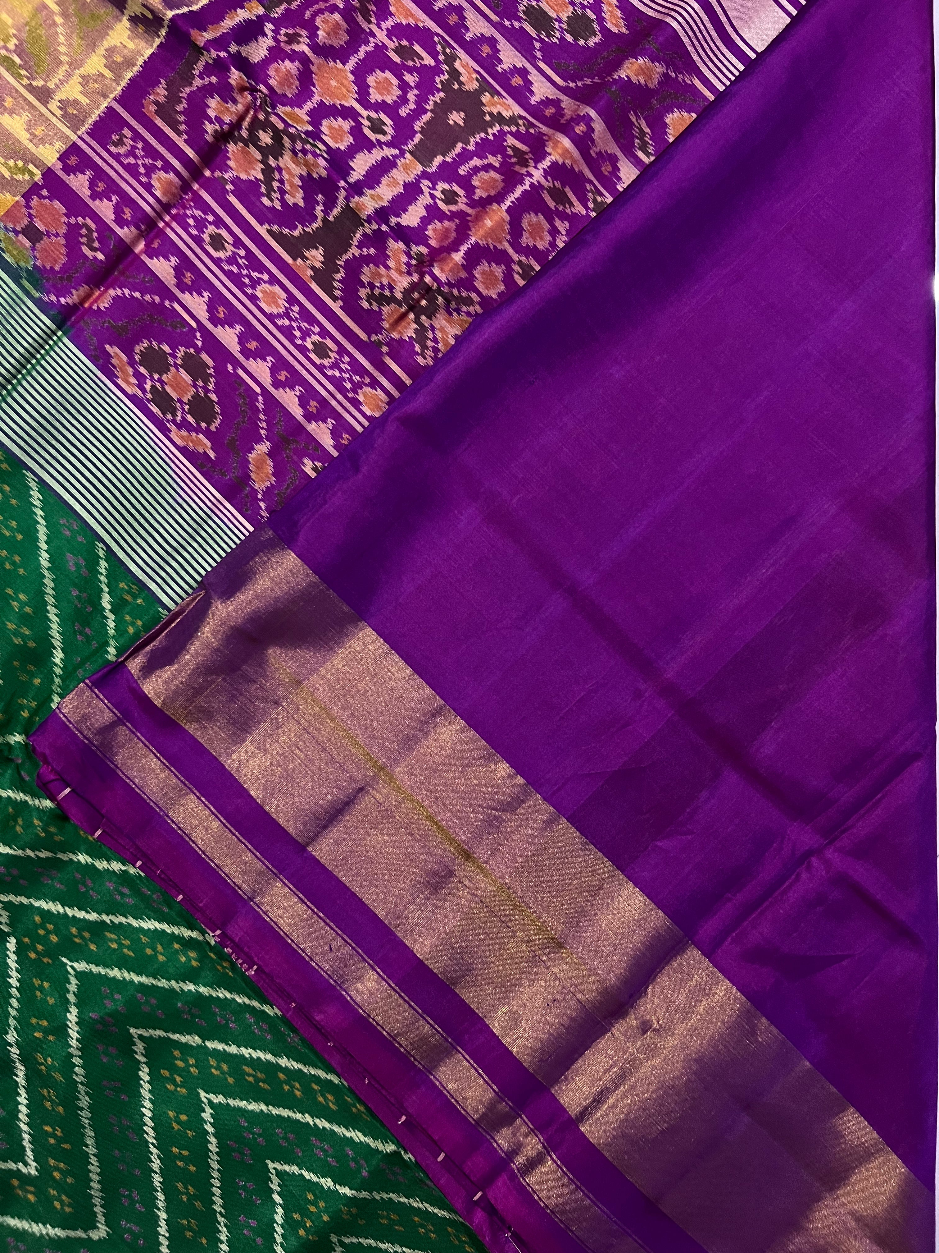 Laheriya Zigzag Handwoven Patola Silk Saree