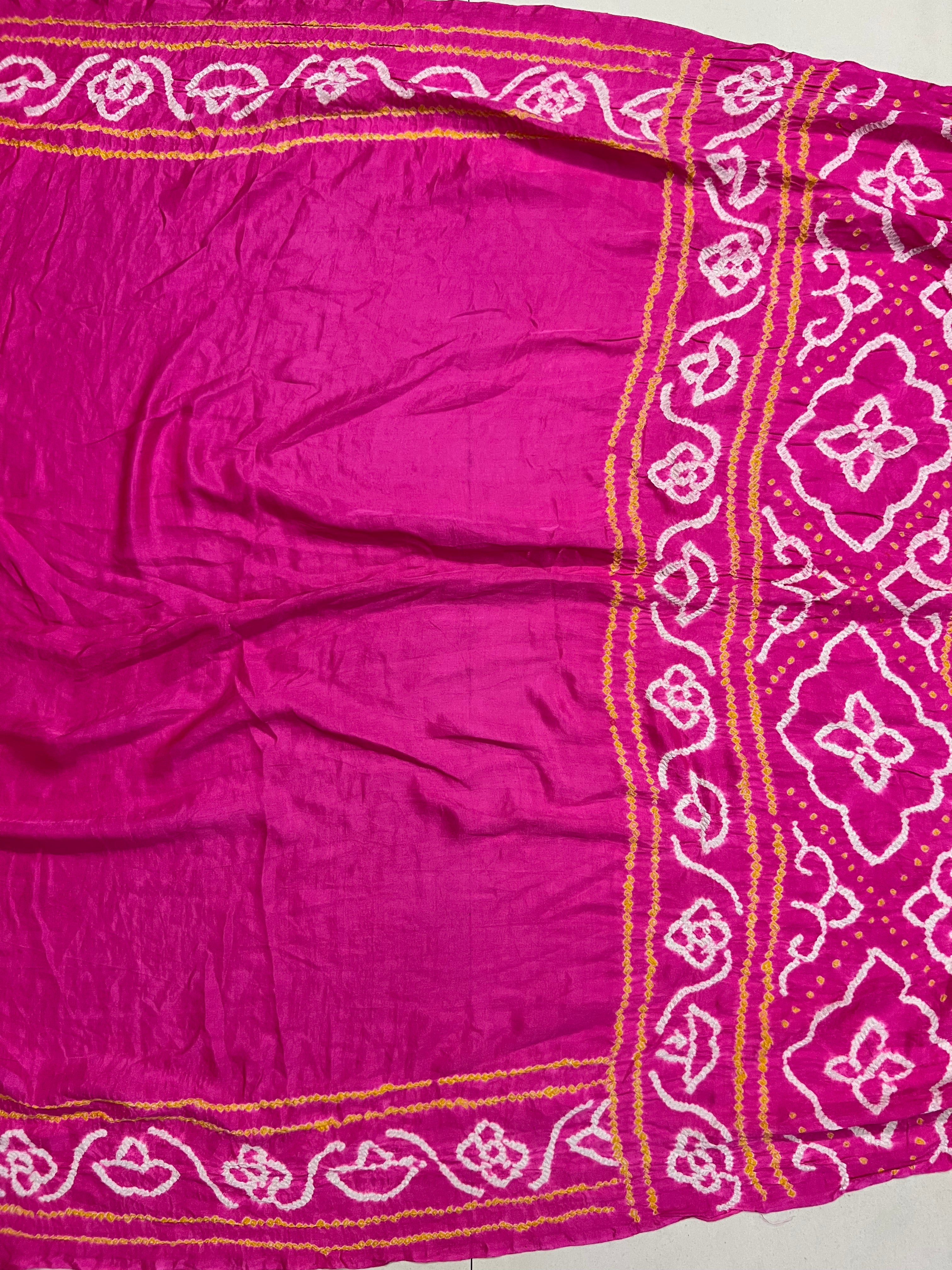 Gaji Silk Bandhej Saree Plain