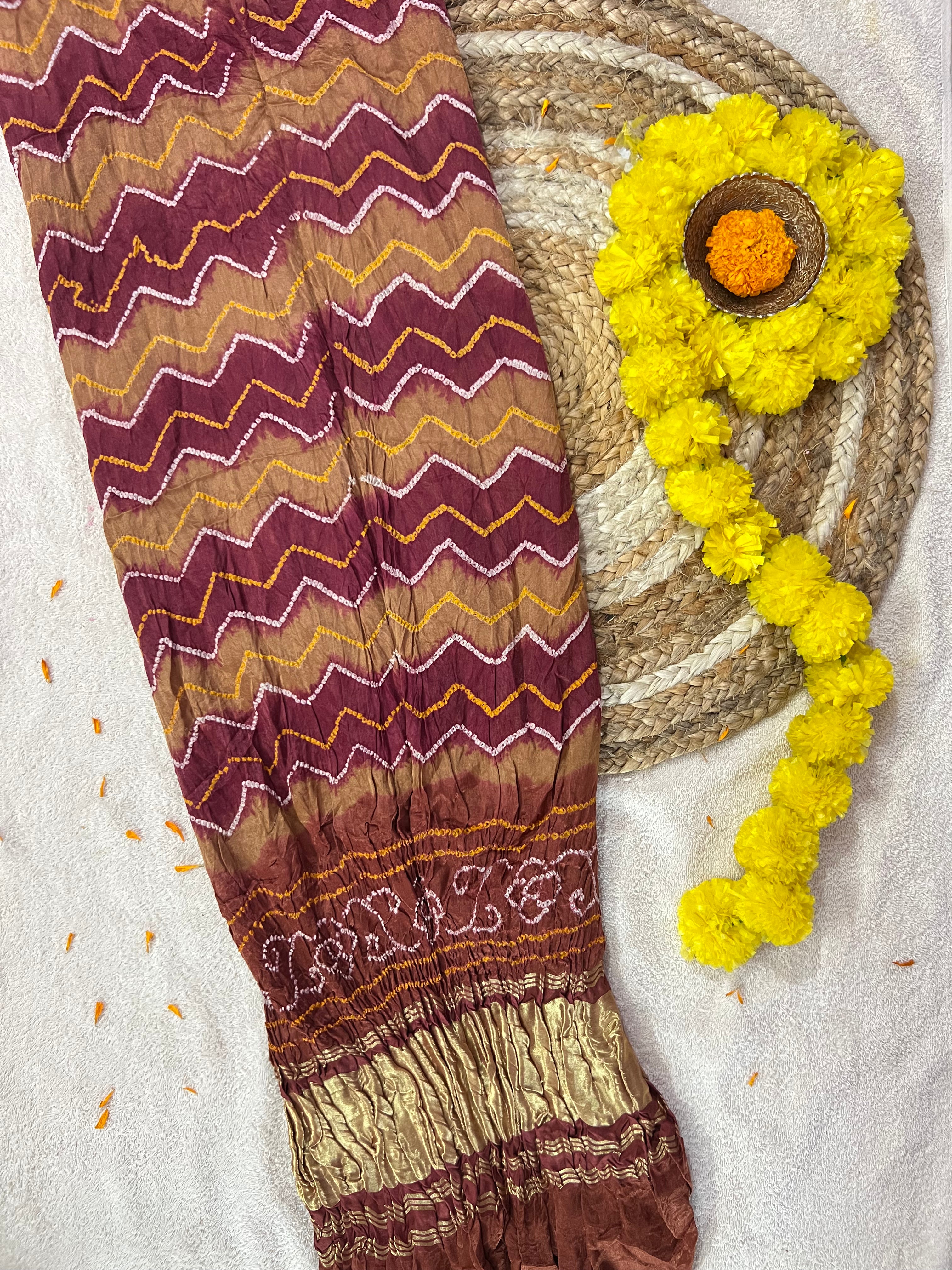 Gaji Silk Bandhej Dupatta Main image