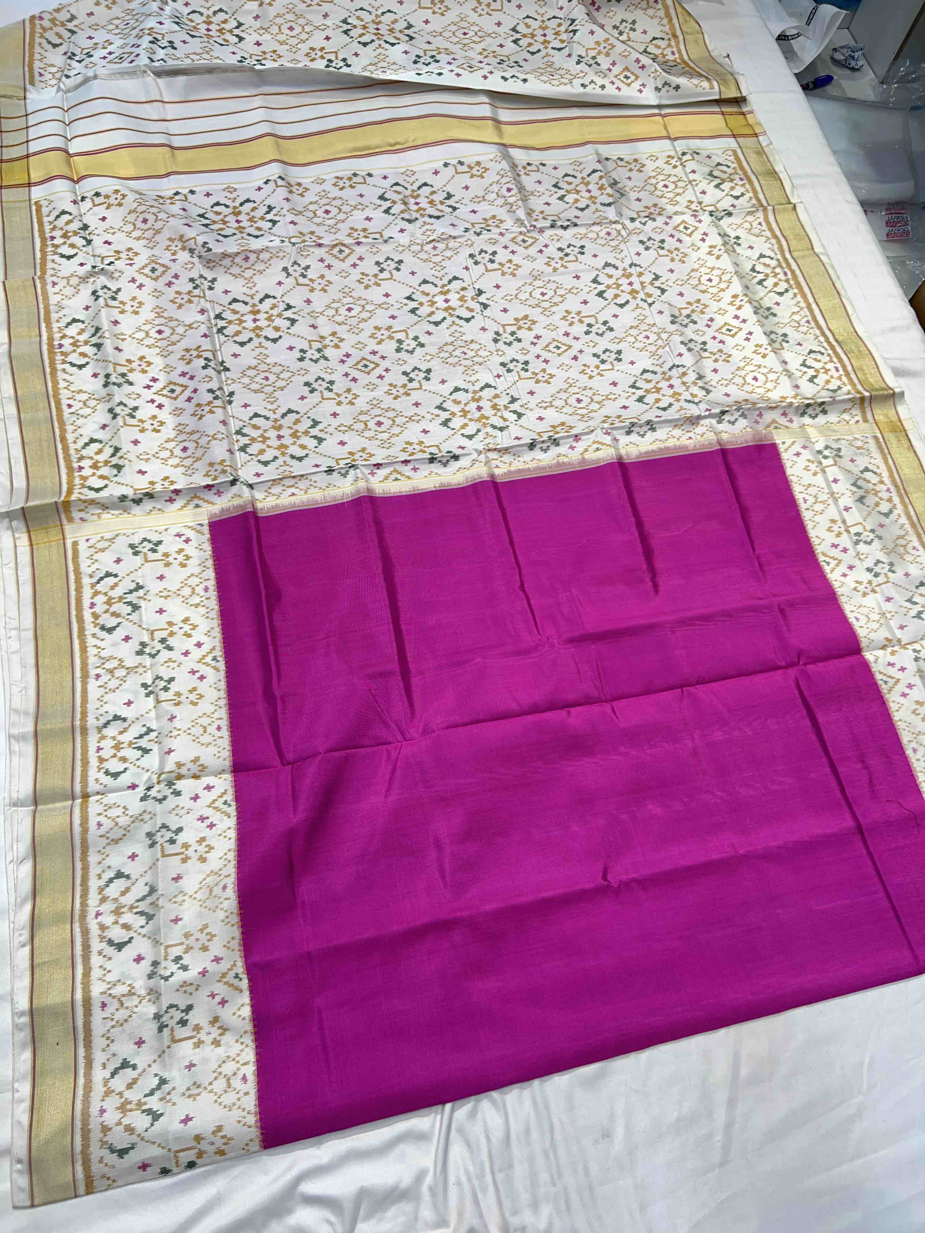 Handwoven Patola Silk Saree Plain Gala Border Pink Body