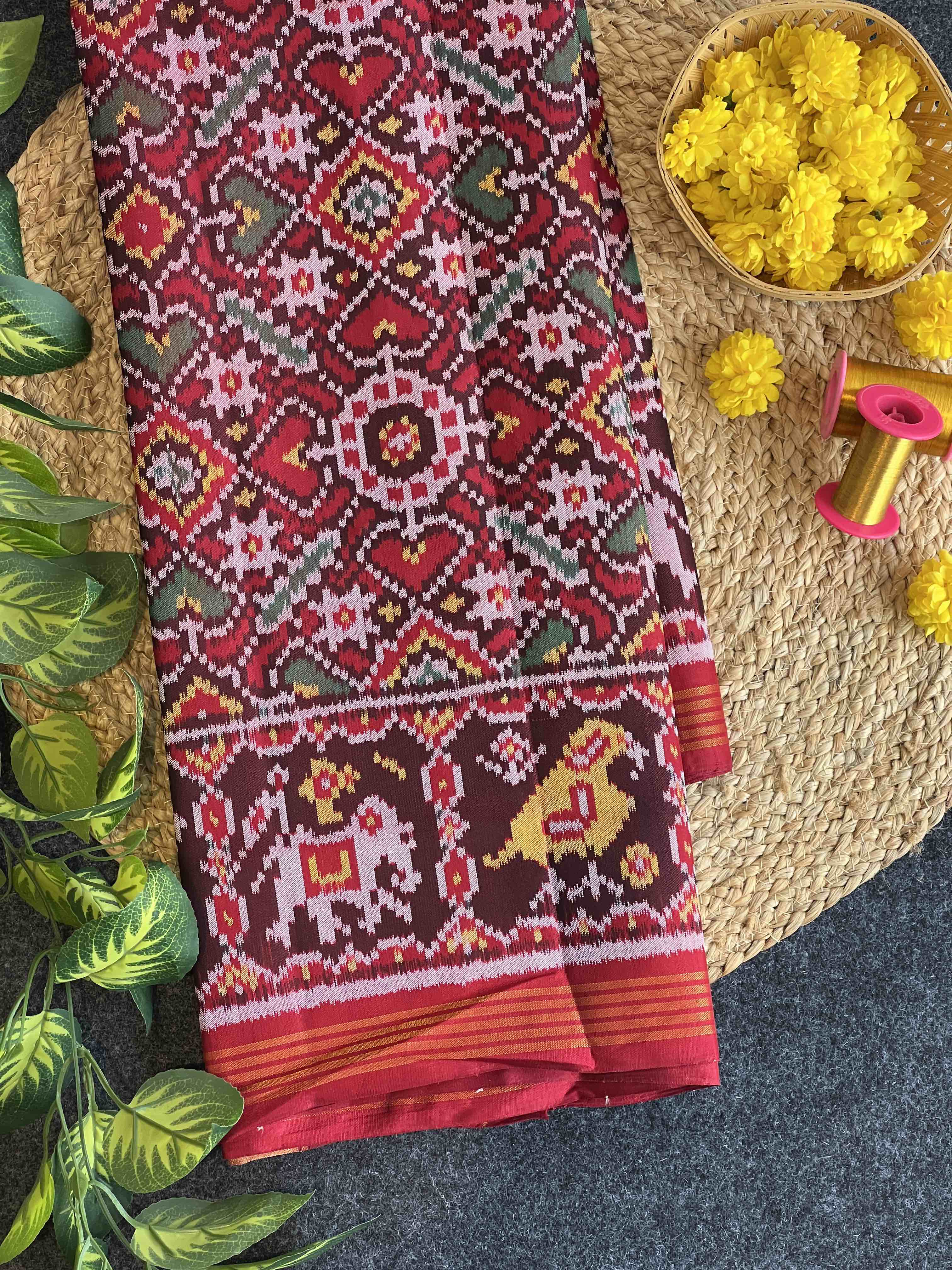 Handwoven Patola Silk Saree Main image