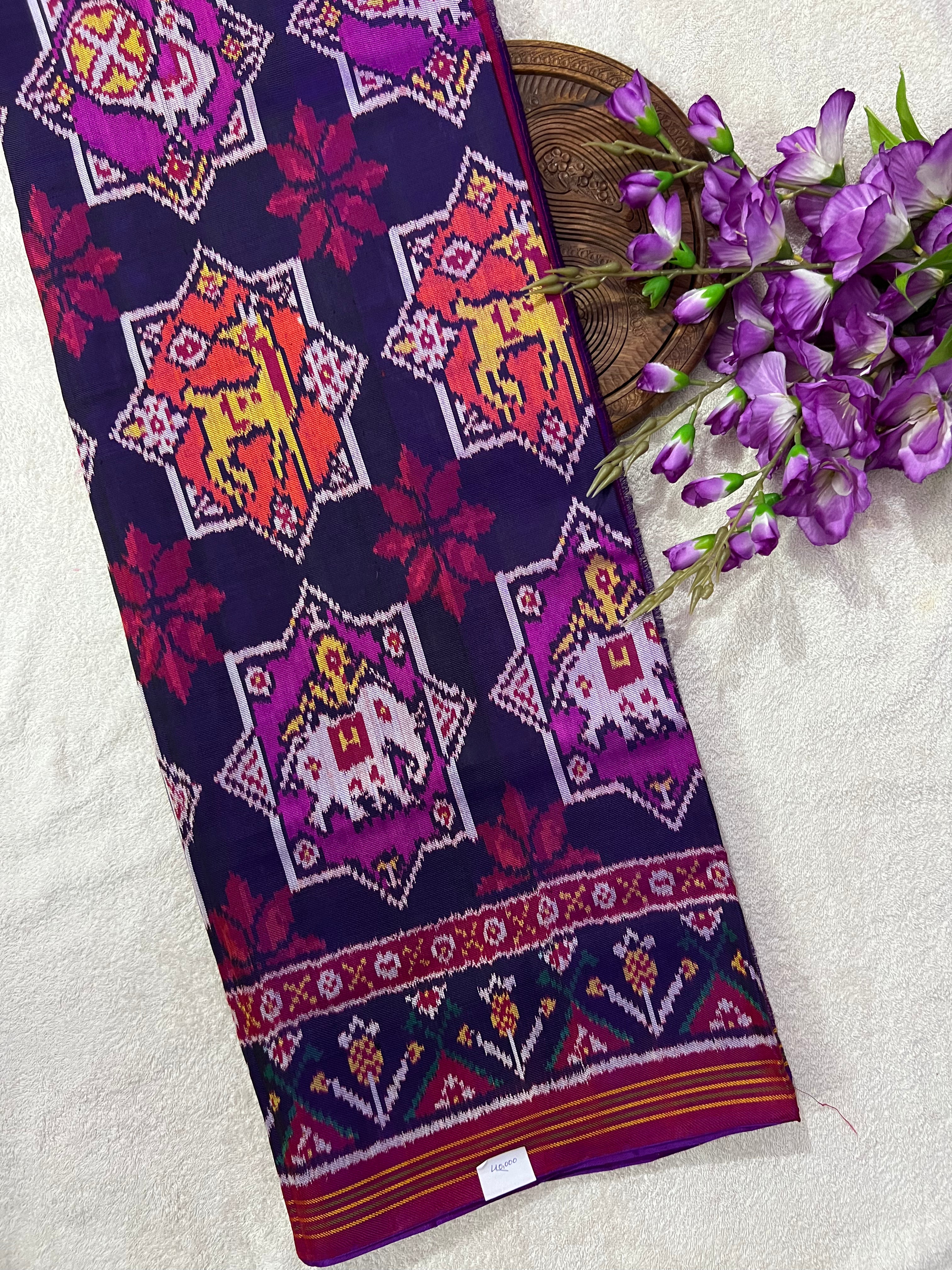 Handwoven Patola Silk Saree Twill Weaving  Star Motif Main image